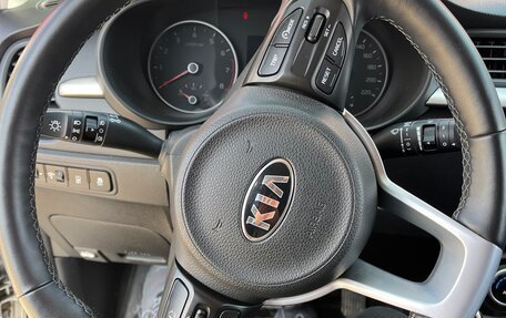 KIA Rio IV, 2019 год, 1 420 000 рублей, 10 фотография