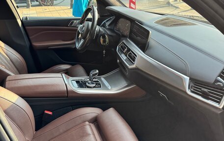 BMW X5, 2019 год, 6 100 000 рублей, 13 фотография