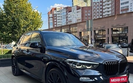 BMW X5, 2019 год, 6 100 000 рублей, 2 фотография