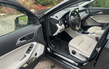 Mercedes-Benz GLA, 2016 год, 2 100 000 рублей, 5 фотография