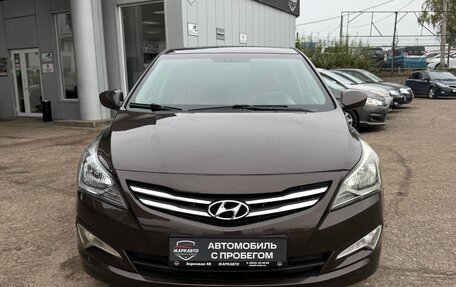 Hyundai Solaris II рестайлинг, 2015 год, 990 000 рублей, 2 фотография