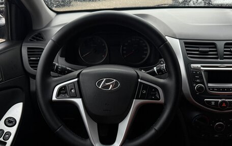 Hyundai Solaris II рестайлинг, 2015 год, 990 000 рублей, 15 фотография