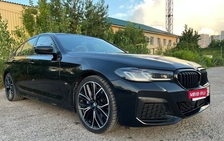 BMW 5 серия, 2021 год, 4 750 000 рублей, 2 фотография