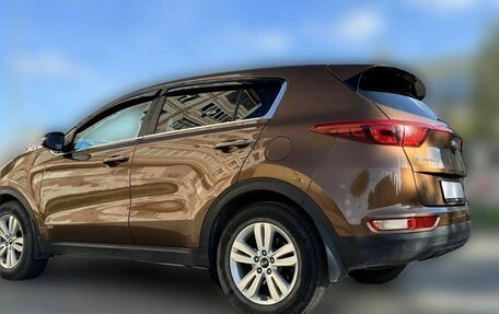 KIA Sportage IV рестайлинг, 2017 год, 2 200 000 рублей, 6 фотография