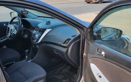 Hyundai Solaris II рестайлинг, 2011 год, 620 000 рублей, 7 фотография