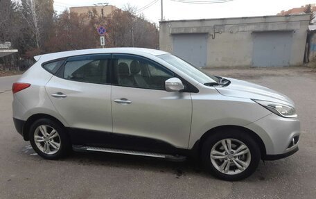 Hyundai ix35 I рестайлинг, 2014 год, 1 210 000 рублей, 1 фотография