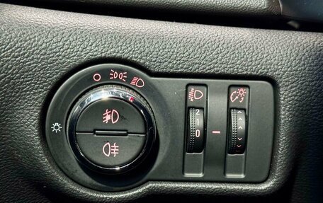 Opel Astra J, 2011 год, 949 000 рублей, 13 фотография