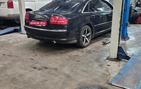 Audi A8, 2004 год, 800 000 рублей, 15 фотография
