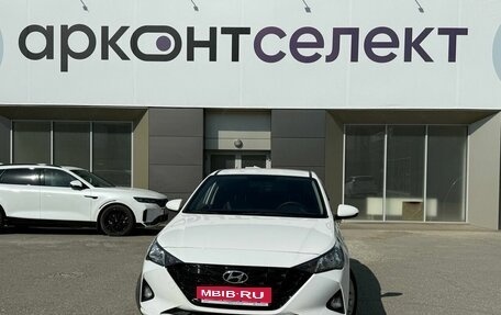 Hyundai Solaris II рестайлинг, 2021 год, 1 699 000 рублей, 1 фотография