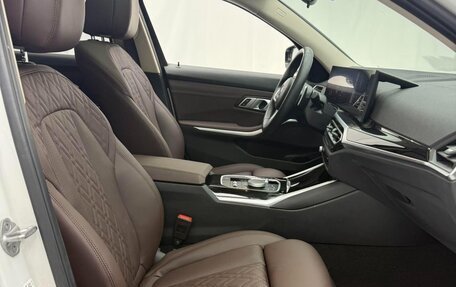 BMW 3 серия, 2023 год, 4 080 000 рублей, 10 фотография
