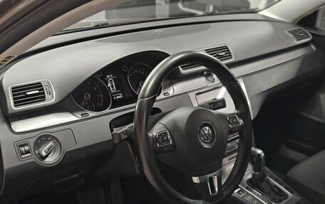 Volkswagen Passat B7, 2011 год, 1 230 000 рублей, 12 фотография