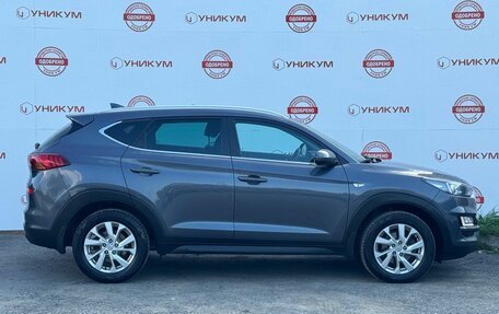 Hyundai Tucson III, 2018 год, 2 199 000 рублей, 6 фотография