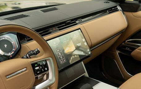 Land Rover Range Rover IV рестайлинг, 2026 год, 23 900 000 рублей, 21 фотография