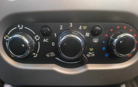 Renault Sandero I, 2013 год, 509 000 рублей, 13 фотография