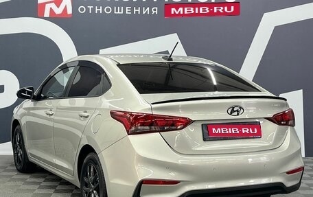 Hyundai Solaris II рестайлинг, 2019 год, 1 649 900 рублей, 4 фотография