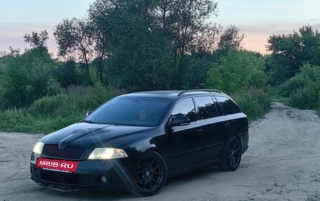 Skoda Octavia RS, 2009 год, 1 100 000 рублей, 2 фотография