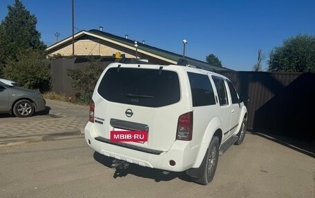 Nissan Pathfinder, 2011 год, 1 600 000 рублей, 8 фотография
