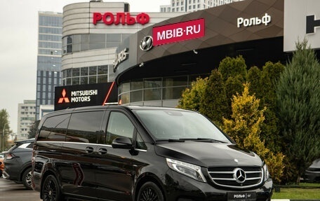 Mercedes-Benz V-Класс, 2016 год, 3 998 000 рублей, 2 фотография
