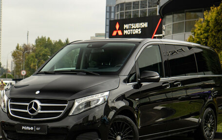 Mercedes-Benz V-Класс, 2016 год, 3 998 000 рублей, 22 фотография