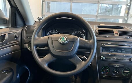 Skoda Octavia, 2011 год, 695 000 рублей, 10 фотография