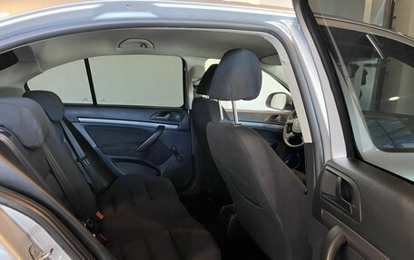 Skoda Octavia, 2011 год, 695 000 рублей, 26 фотография