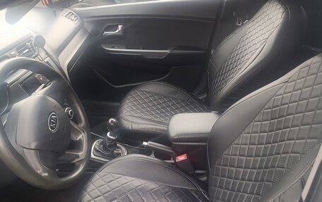 KIA Rio III рестайлинг, 2012 год, 650 000 рублей, 4 фотография