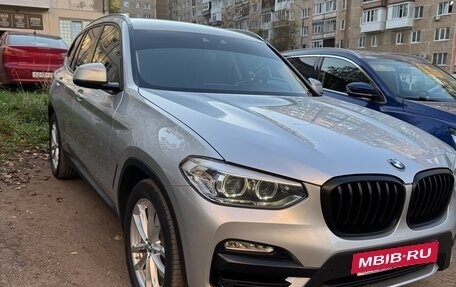 BMW X3, 2019 год, 3 880 000 рублей, 2 фотография