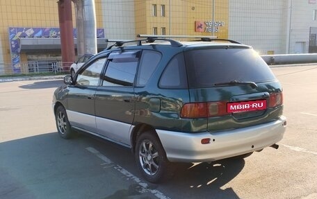 Toyota Ipsum II, 1998 год, 380 000 рублей, 5 фотография