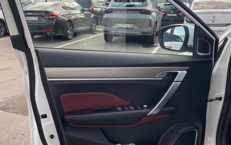 Geely Coolray I, 2021 год, 1 710 000 рублей, 10 фотография