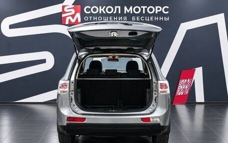 Mitsubishi Outlander III рестайлинг 3, 2013 год, 1 389 900 рублей, 8 фотография