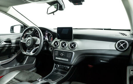 Mercedes-Benz CLA, 2017 год, 2 390 000 рублей, 9 фотография
