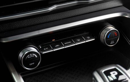Geely Coolray I, 2021 год, 1 599 000 рублей, 16 фотография