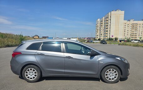 Hyundai i30 II рестайлинг, 2013 год, 785 000 рублей, 2 фотография