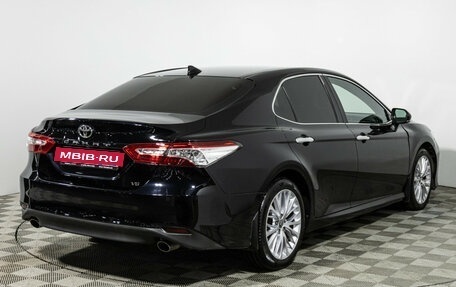 Toyota Camry, 2018 год, 2 899 000 рублей, 5 фотография