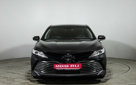 Toyota Camry, 2018 год, 2 899 000 рублей, 2 фотография