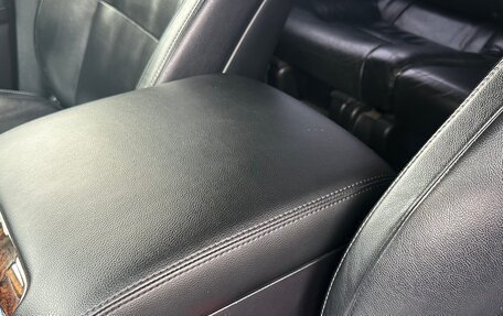 Toyota Land Cruiser 200, 2012 год, 3 687 000 рублей, 16 фотография