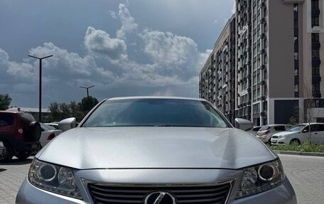 Lexus ES VII, 2013 год, 2 150 000 рублей, 2 фотография