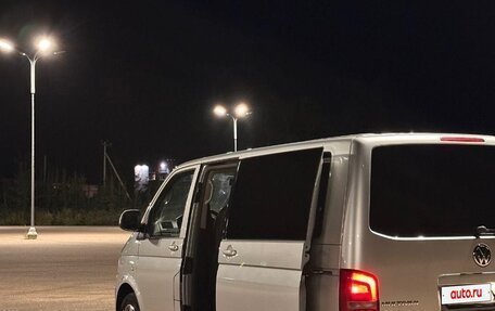 Volkswagen Multivan T5, 2014 год, 2 469 000 рублей, 8 фотография