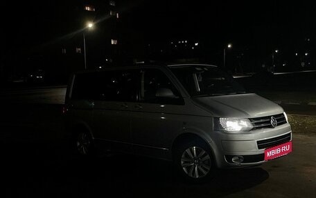 Volkswagen Multivan T5, 2014 год, 2 469 000 рублей, 9 фотография