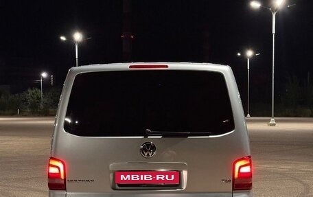 Volkswagen Multivan T5, 2014 год, 2 469 000 рублей, 6 фотография
