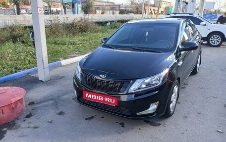 KIA Rio III рестайлинг, 2012 год, 700 000 рублей, 2 фотография
