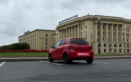 Toyota Yaris III рестайлинг, 2007 год, 480 000 рублей, 15 фотография