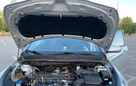 Hyundai Solaris II рестайлинг, 2016 год, 1 099 000 рублей, 13 фотография