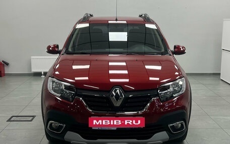 Renault Sandero II рестайлинг, 2021 год, 1 240 000 рублей, 2 фотография