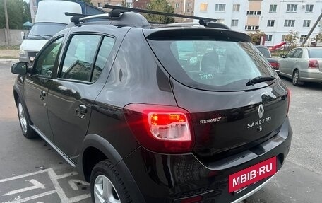 Renault Sandero II рестайлинг, 2017 год, 910 000 рублей, 9 фотография