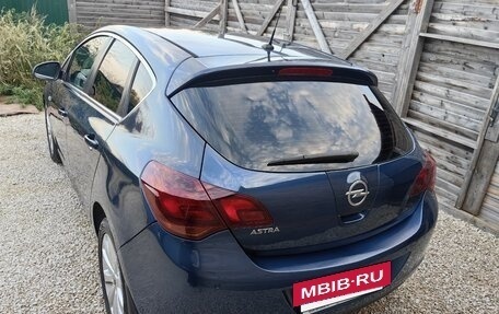 Opel Astra J, 2011 год, 659 000 рублей, 11 фотография