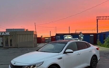 KIA Optima IV, 2019 год, 1 390 000 рублей, 2 фотография
