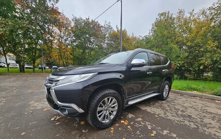 Mitsubishi Pajero Sport III рестайлинг, 2019 год, 3 000 000 рублей, 4 фотография