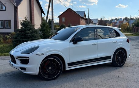 Porsche Cayenne III, 2013 год, 2 690 000 рублей, 7 фотография