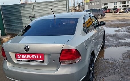 Volkswagen Polo VI (EU Market), 2013 год, 750 000 рублей, 4 фотография